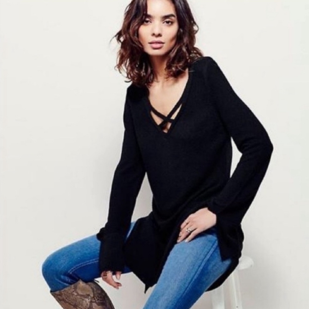 Free People Black Knit Criss Cross Sweater Top/ XS